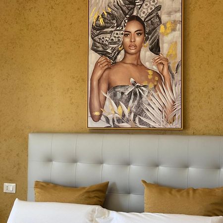 Crispi 120 Rooms New Opening Παλέρμο Εξωτερικό φωτογραφία