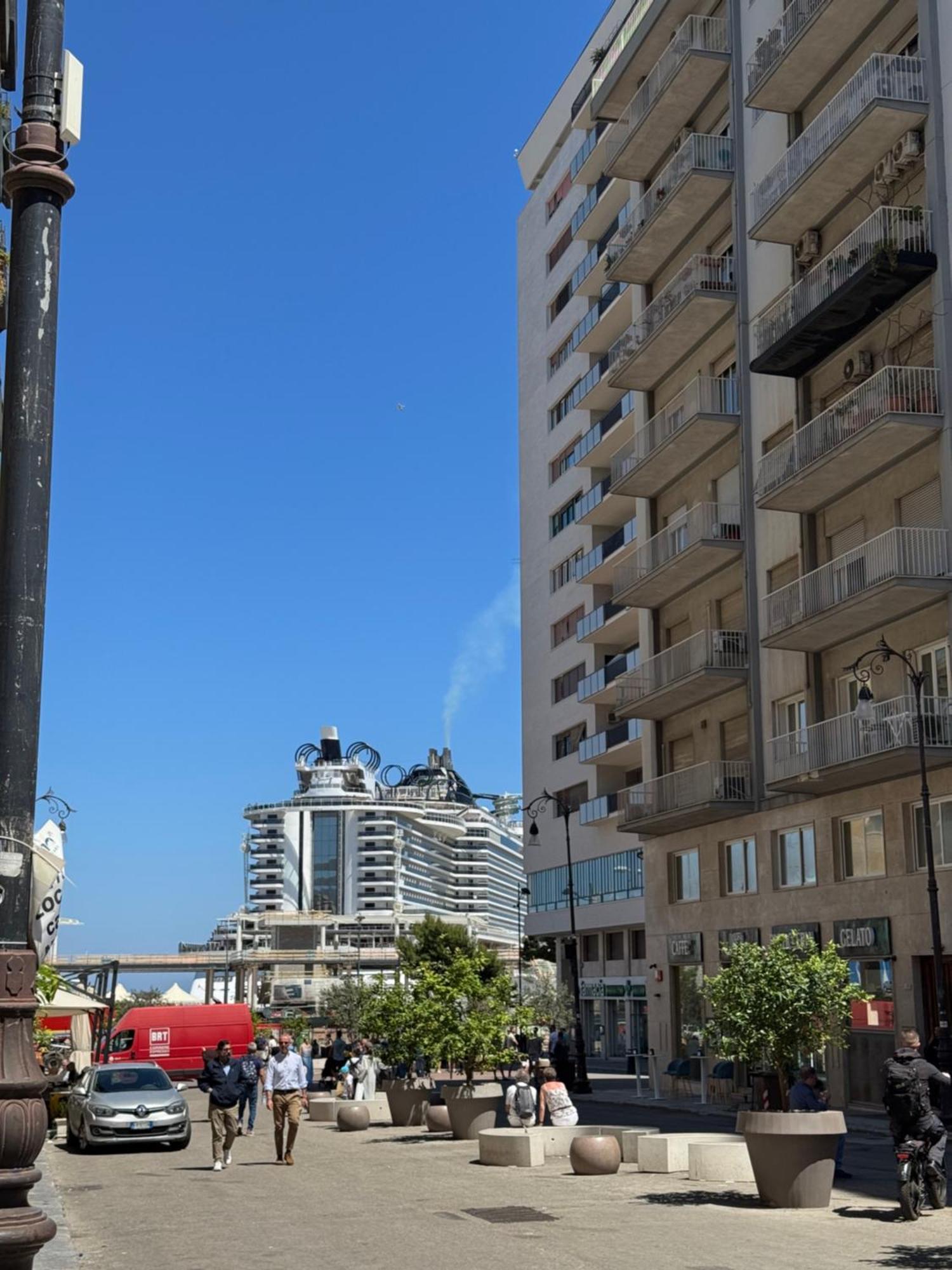 Crispi 120 Rooms New Opening Παλέρμο Εξωτερικό φωτογραφία